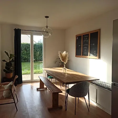 וילה La Taniere Aux Loups