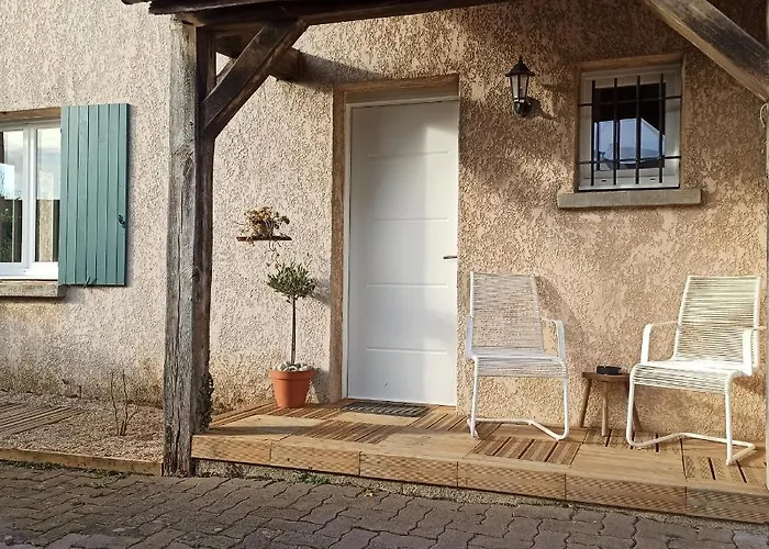 La Tanière Aux Loups * Montévrain