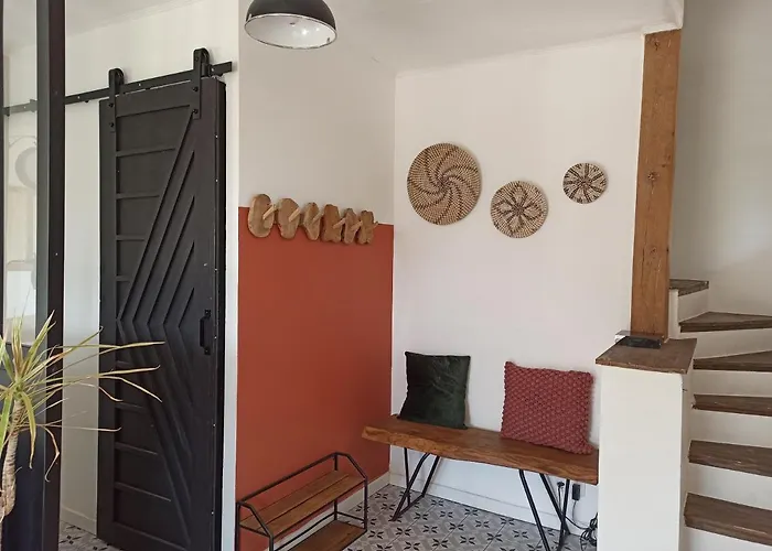 Вилла La Taniere Aux Loups *